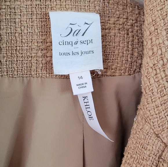 Cinq à Sept Khloe Boucle Blazer in Sahara Tan size 14 - Picture 9 of 10